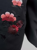 Unused, beautiful black haori, flower pattern, Japanese embroidery, silk product with Japanese family crest Kimono jacket