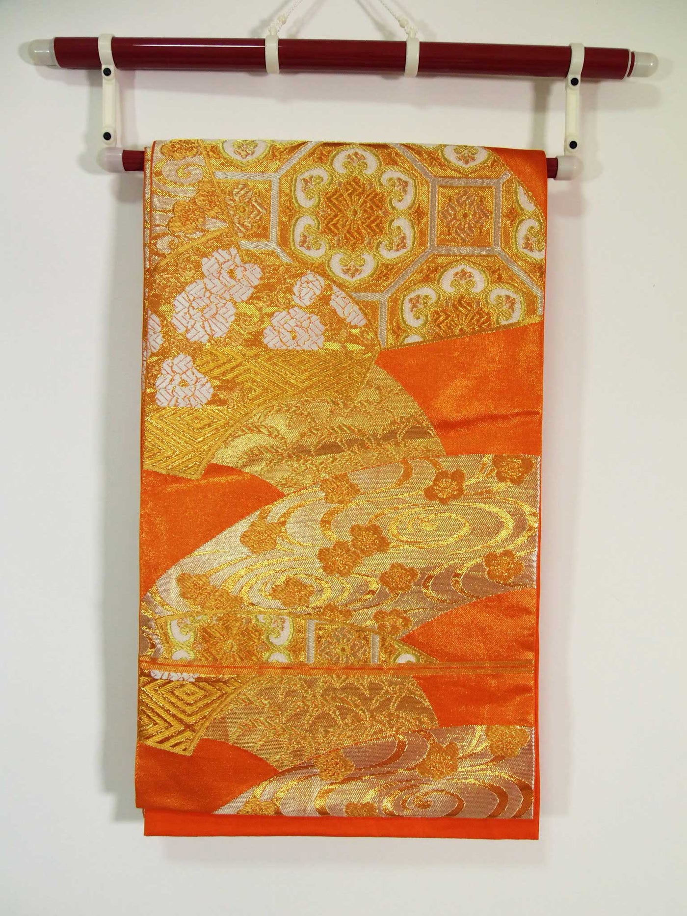 豪華 袋帯 有職文様 金糸織 テーブルランナー 金糸 正絹