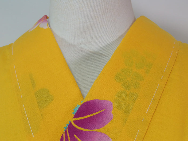 Inutilisé, yukata injecté, joli motif floral, cousu à la main, tissu peigné, beau, jaune.