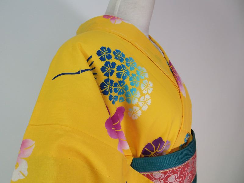 Unused, yukata, cute floral design, hand-stitched, combed, beautiful, yellowish