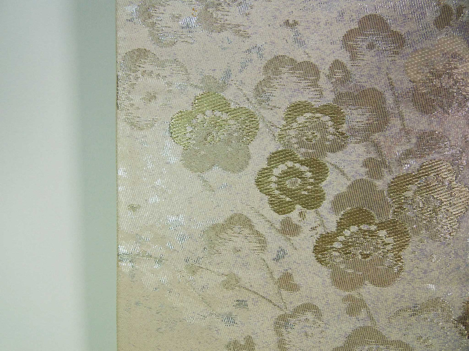 豪華 袋帯 日本の国家花 桜模様 銀糸 シルバー テーブルランナー
