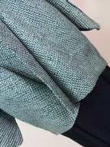 Haori Japonais d’Exception en Shibori Intégral | « Losanges Fleuris dans une Brume Azurée » | Shibori Kanoko | Motifs Géométriques Hanabishi | Diamant de la Soie | 100 % Soie Naturelle | Bleu-Vert | Cordons Haori Inclus