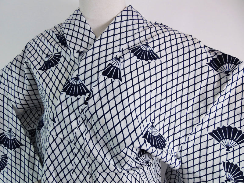 Yukata, fan pattern, white and navy blue