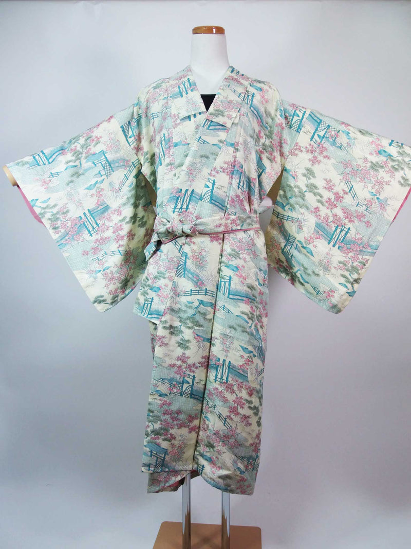 kimono gown made from real kimono kimono kimono robe silk products unisex pure silk Japanese traditional pattern Chayatsuji light yellow
