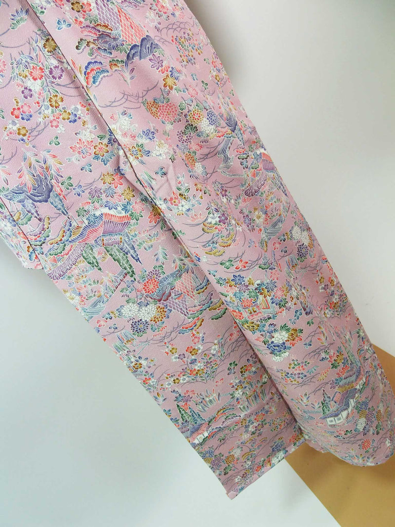 和服长袍由真正的和服制成和服长袍和服长袍丝绸产品男女通用纯丝绸日本传统图案Chayatsuji粉色