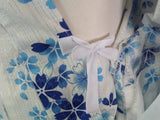 Ensemble séparé (en deux parties) de yukata et de ceinture hyogi, facile à porter pour tous.
